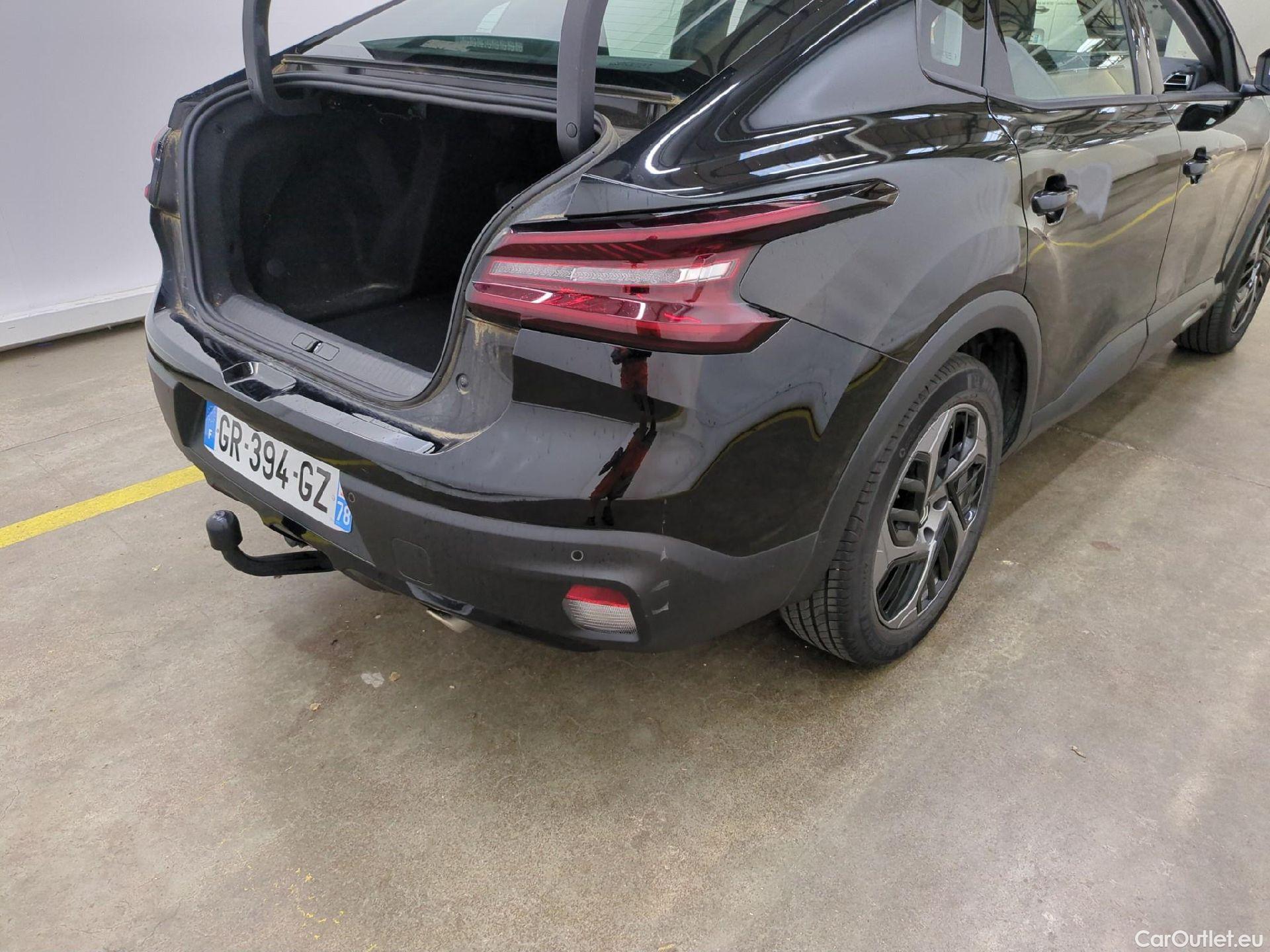  Citroen  C4 CITROEN  X / 2022 / 4P / Berline PureTech 130 S&S EAT8 Feel Pack #17