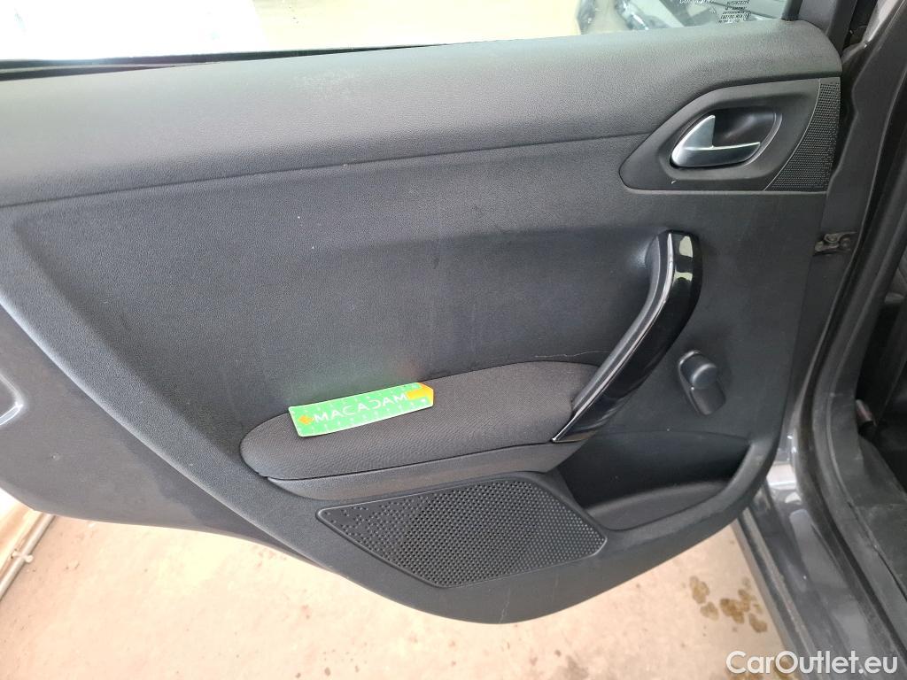  Peugeot  208  Active Business 1.2 80CV BVM5 E6dT #17