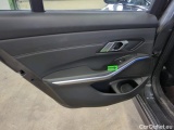  Bmw  Serie 3 Baureihe 3 Lim. 330 i Sport Line 2.0 190KW AT8 E6dT #35