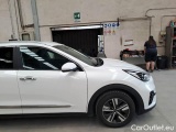  KIA  Niro KIA  / 2019 / 5P / BERLINA 1.6 PHEV GDI STYLE DCT #40