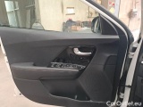  KIA  Niro KIA  / 2019 / 5P / BERLINA 1.6 PHEV GDI STYLE DCT #77