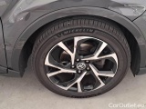  Toyota  C-HR TOYOTA  / 2019 / 5P / SUV 2.0H (184CV) E-CVT TREND #104