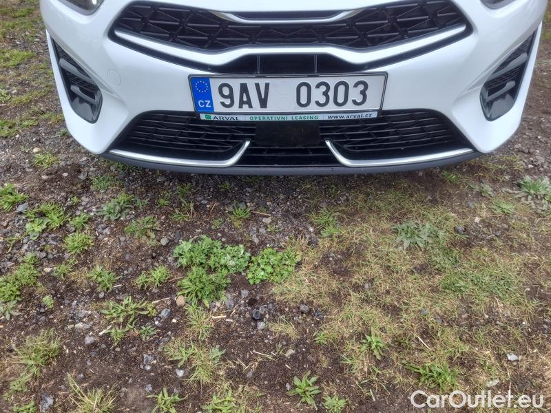  KIA  Cee'd Ceed  (CD) (2018->) Ceed SW 1.5TGDI 118 GT Line AT #1