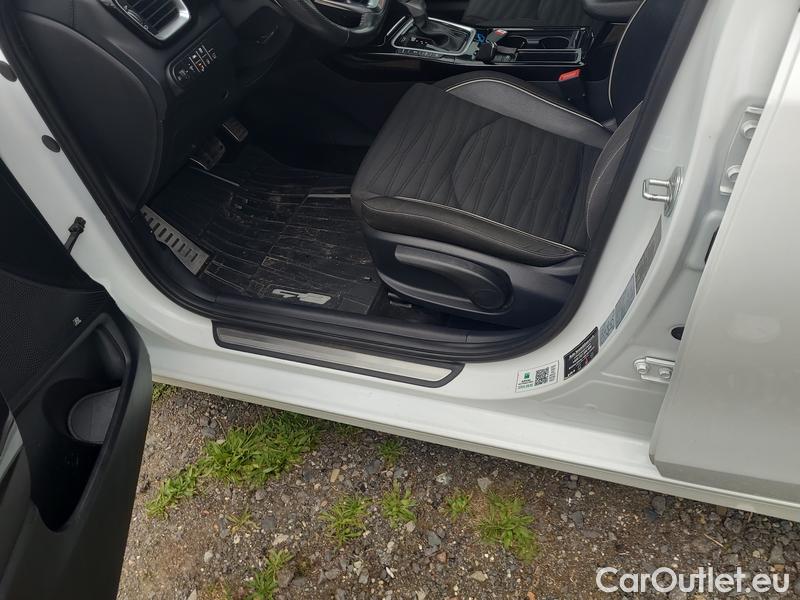 KIA  Cee'd Ceed  (CD) (2018->) Ceed SW 1.5TGDI 118 GT Line AT #17