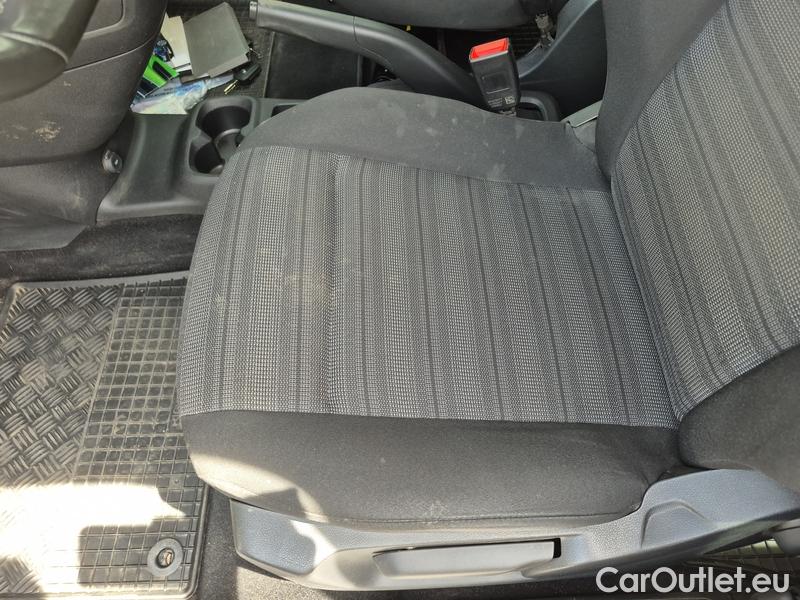  Opel  Combo  Life (E)  (2018) Com.L.1.5D 96 Elegance Plus 5d #7