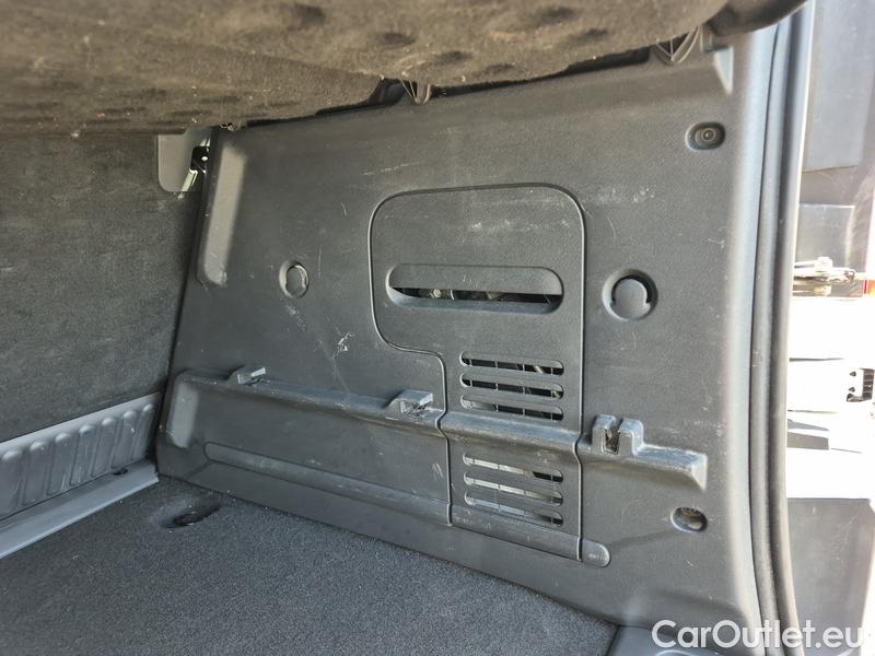  Renault  Kangoo  2 (2008)  1.5BdCi 95 Zen 5d #13