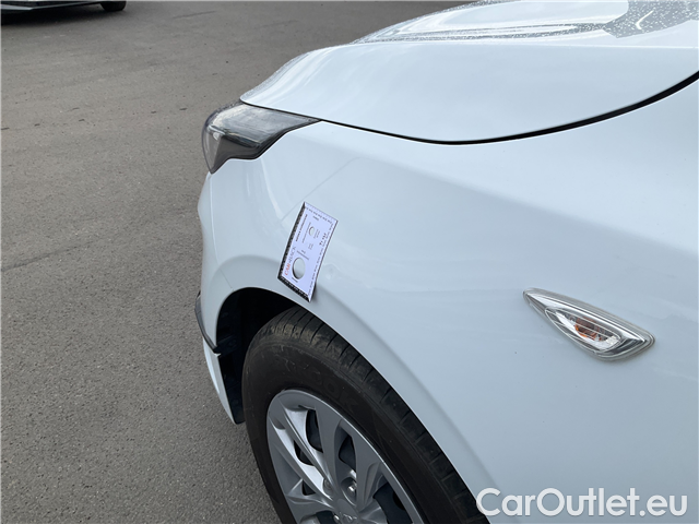  KIA  Cee'd Ceed SW 1.0 T-GDI 74 Comfort #10