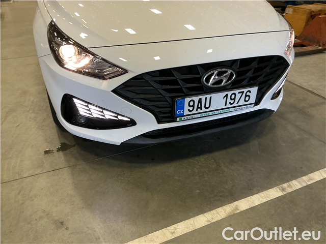  Hyundai  i30  kom.1.0TGDI Family Comf #8