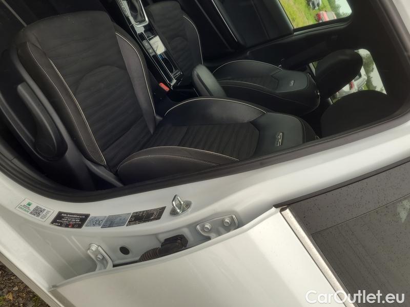  KIA  Cee'd Ceed  (CD) (2018->) Ceed SW 1.5TGDI 118 GT Line AT #5