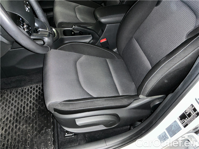  Hyundai  i30  kom.1.0TGDI Family Comf #7