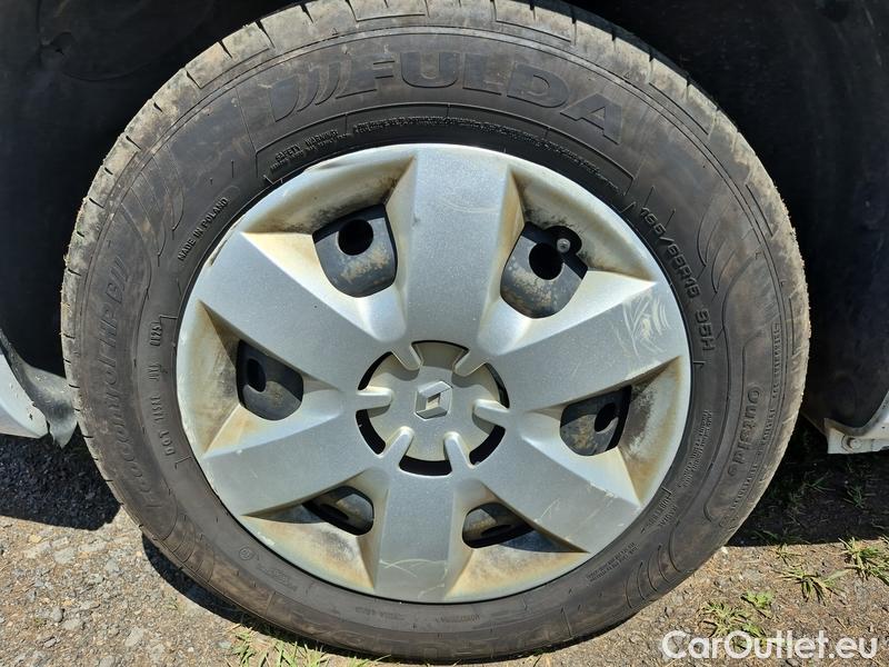  Renault  Kangoo  2 (2008)  1.5BdCi 95 Zen 5d #5