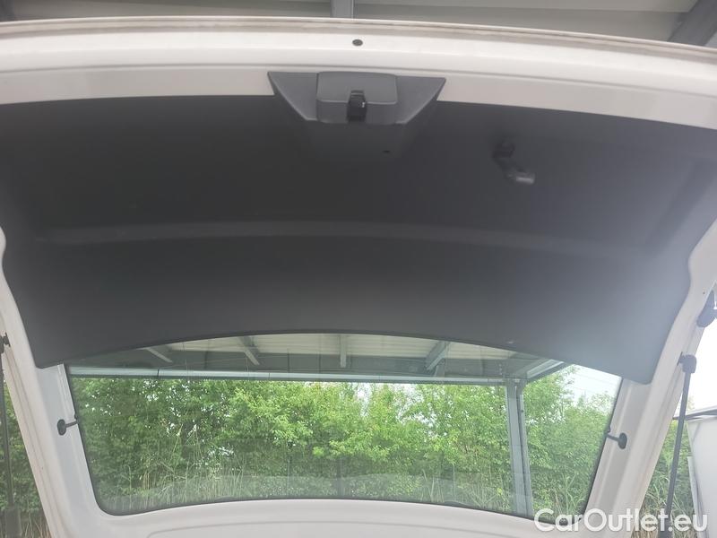  Skoda  Fabia  Combi (2015)  Com 1.0TSI 81 Ambition #8