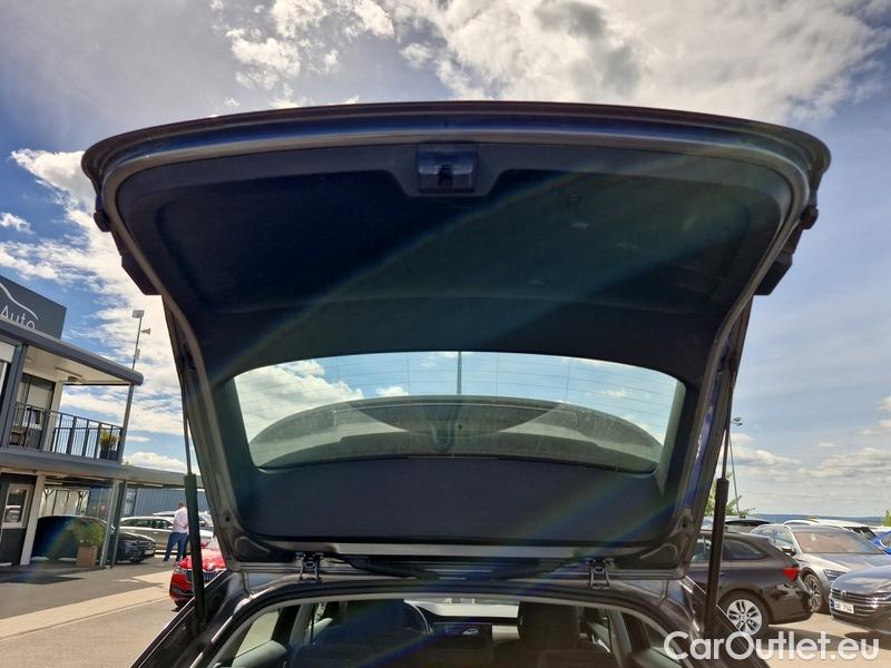  Skoda  Octavia  Combi (NX3)(2020) Oct.Combi 1.5TSI 110 Ambition #11