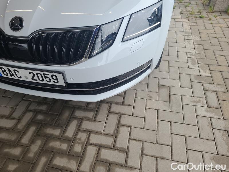  Skoda  Octavia  Combi  (5E5)(03.2017->) Co1.5TSI 110 Style #15