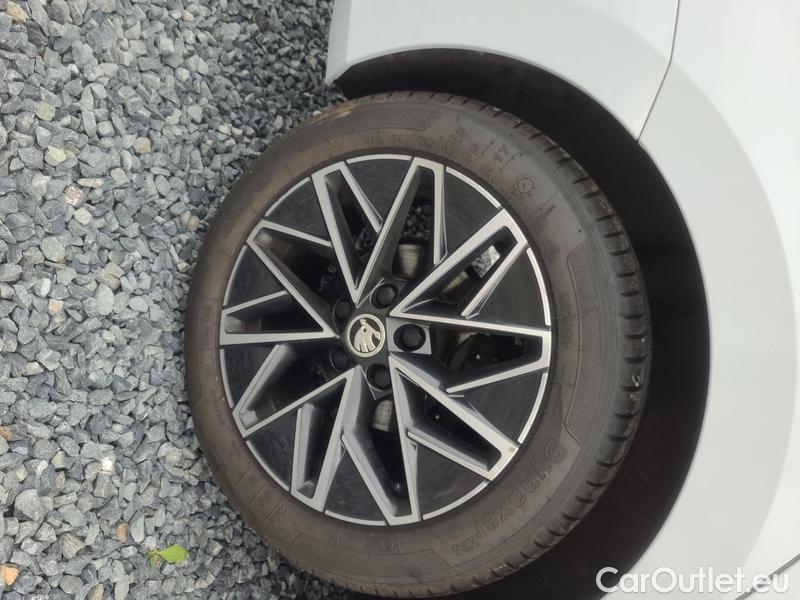 Skoda  Octavia  Combi (NX3)(2020) Oct.Combi 2.0TDI 85 Style #22