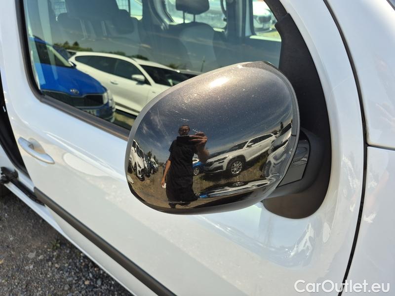  Renault  Kangoo  2 (2008)  1.5BdCi 95 Zen 5d #22