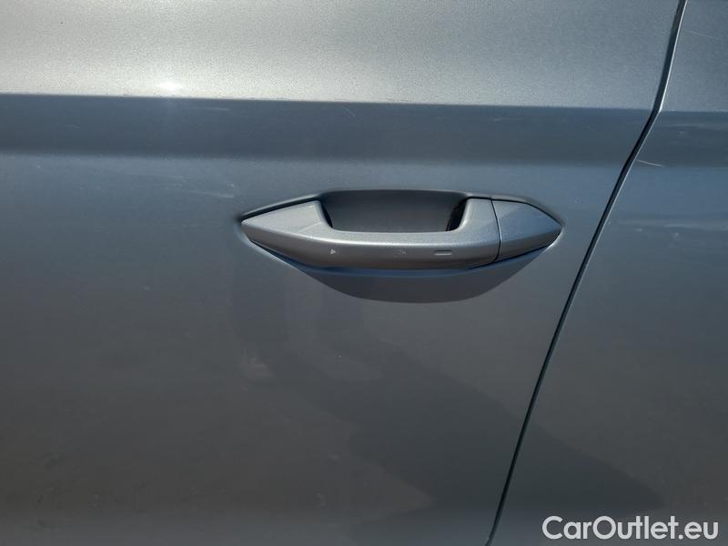  Skoda  Octavia  Combi (NX3)(2020) Oct.C.2.0TDI 110 4x4 Ambit AT #29