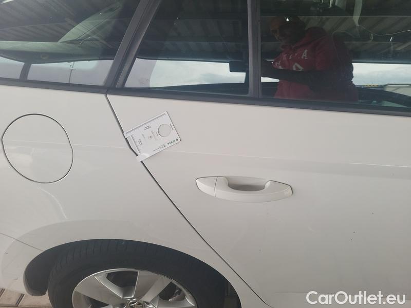  Skoda  Fabia  Combi (2015)  Com.1.0TSI 70 Ambition #24