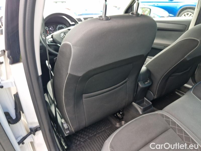  Skoda  Fabia  Combi (2015) Com.1.0TSI 70 Ambition 5d #25