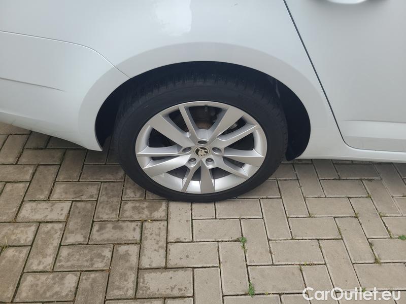  Skoda  Octavia  Combi  (5E5)(03.2017->) Co1.5TSI 110 Style #22