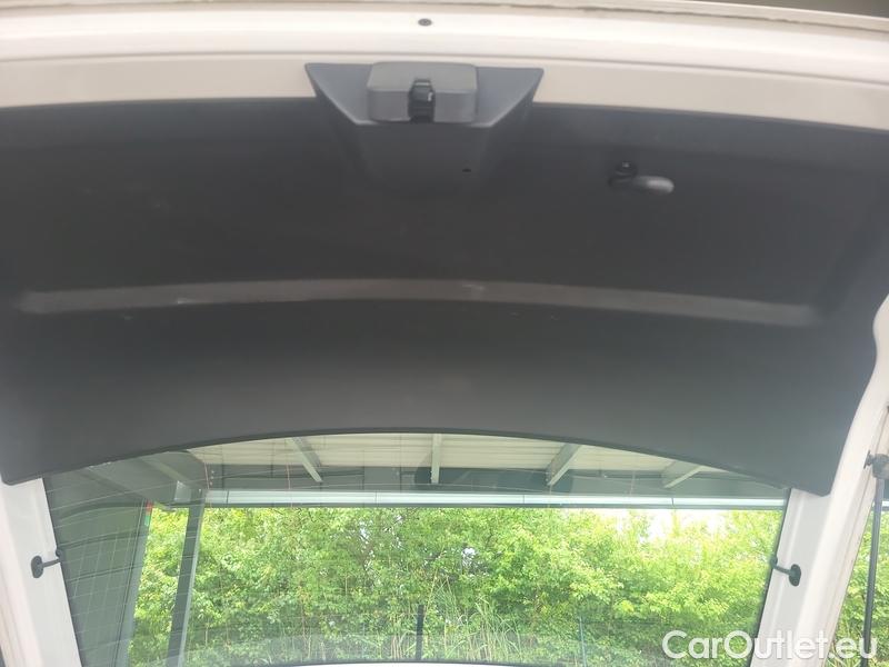  Skoda  Fabia  Combi (2015)  Com.1.0TSI 70 Ambition #17