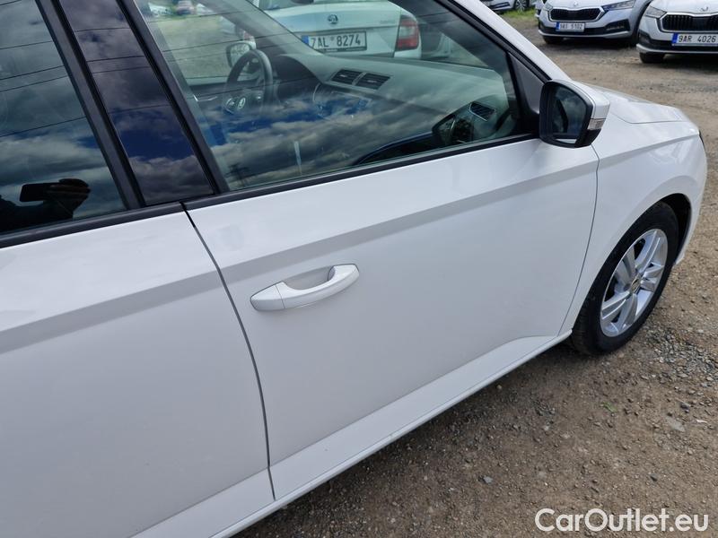  Skoda  Fabia  Combi (2015) Com.1.0TSI 70 Ambition 5d #37