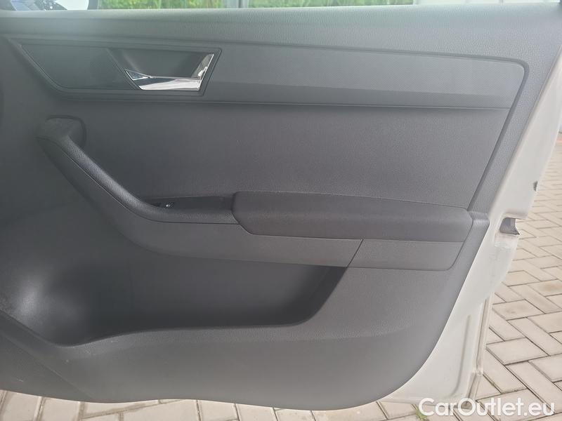  Skoda  Fabia  Combi (2015)  Com 1.0TSI 81 Ambition #14