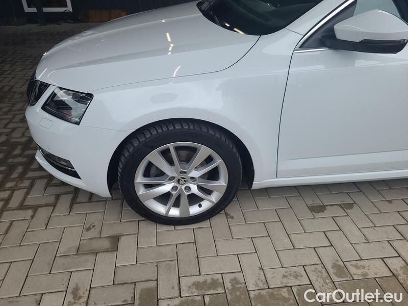  Skoda  Octavia  Combi  (5E5)(03.2017->) Co1.5TSI 110 Style #8