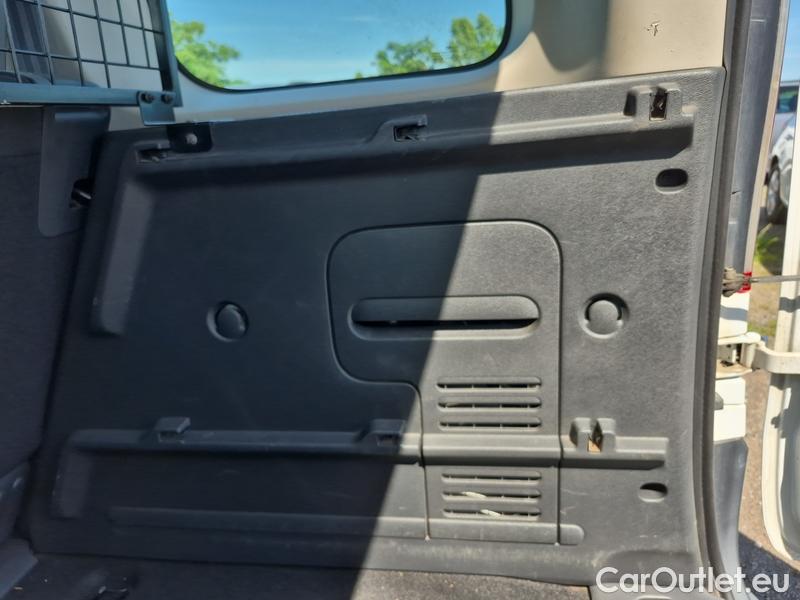 Renault  Kangoo  2 (2008)  1.5BdCi 95 Zen 5d #16
