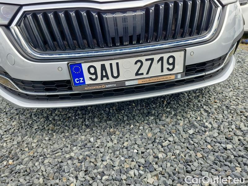  Skoda  Octavia  Combi (NX3)(2020) Oct.C.2.0TDI 110 4x4 Style AT #13