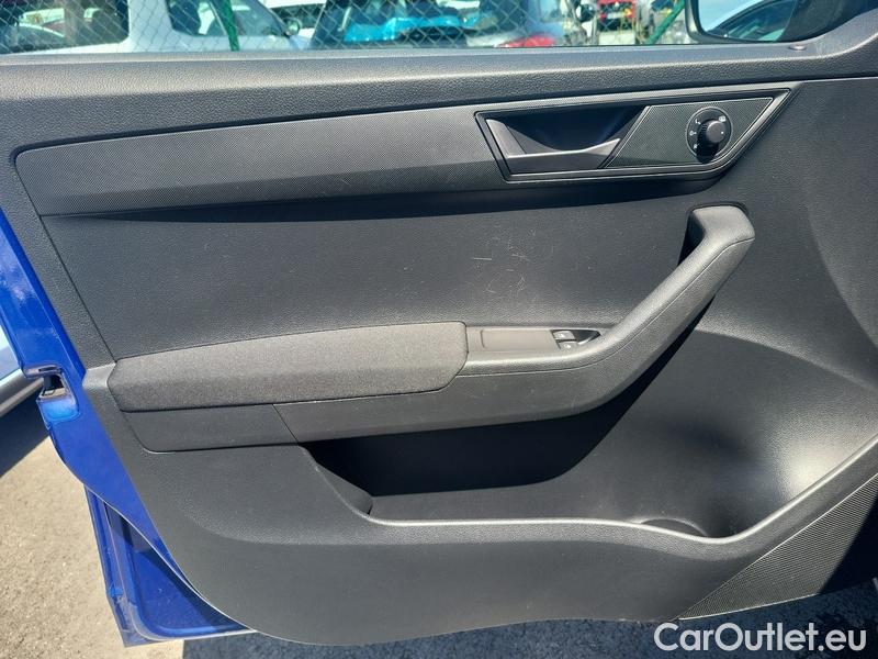  Skoda  Fabia  Combi (2015) Co 1.0TSI70 Active #3