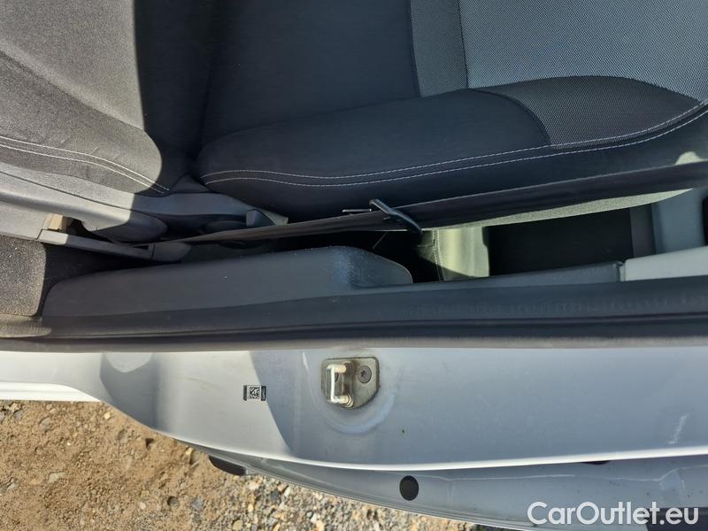  Renault  Kangoo  2 (2008)  1.5BdCi 95 Zen 5d #8