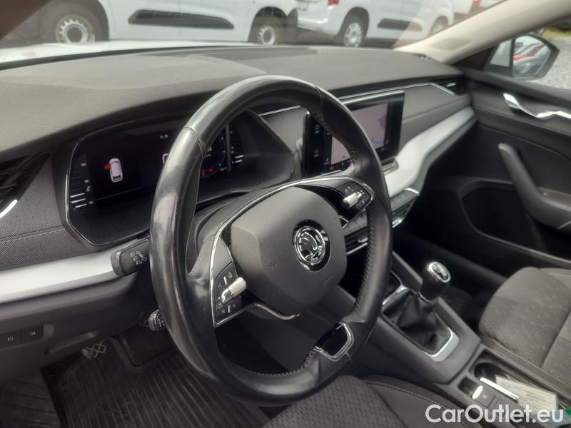  Skoda  Octavia  Combi (NX3)(2020) Oct.Combi 2.0TDI 85 Style #9