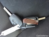  Renault  Kangoo  2 (2008)  1.5BdCi 95 Zen 5d #19