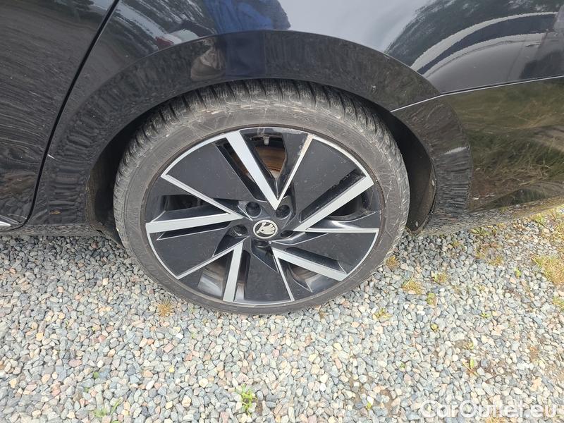  Skoda  Superb  Combi (3V5)(2015) Sup.C.FL2.0TDI 110 L&K AT #15