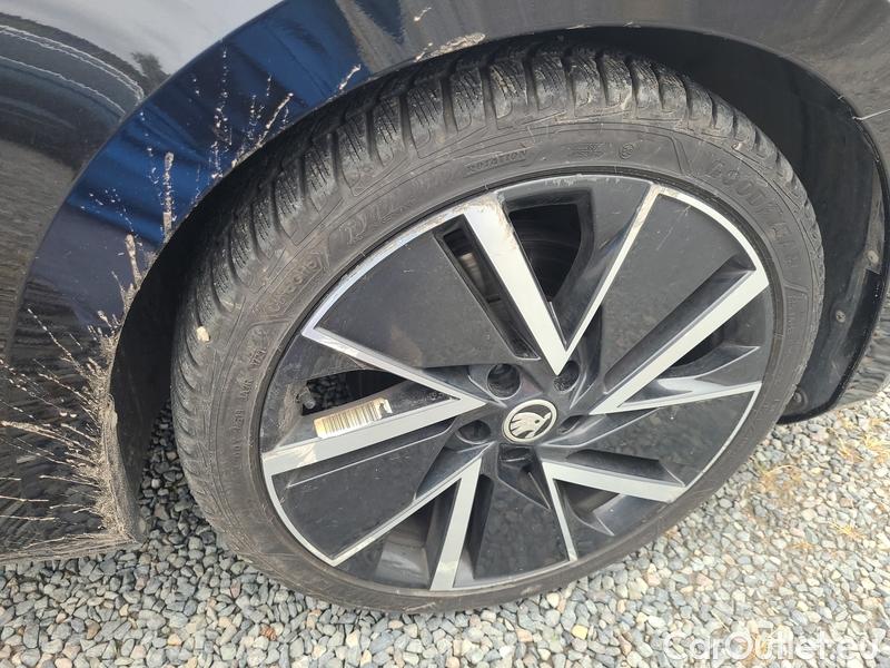 Skoda  Superb  Combi (3V5)(2015) Sup.C.FL2.0TDI 110 L&K AT #29