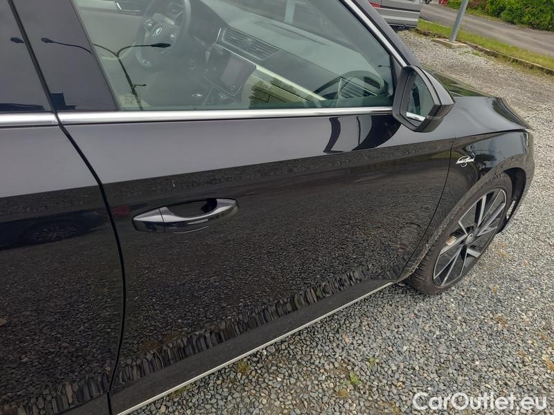  Skoda  Superb  Combi (3V5)(2015) Sup.C.FL2.0TDI 110 L&K AT #27