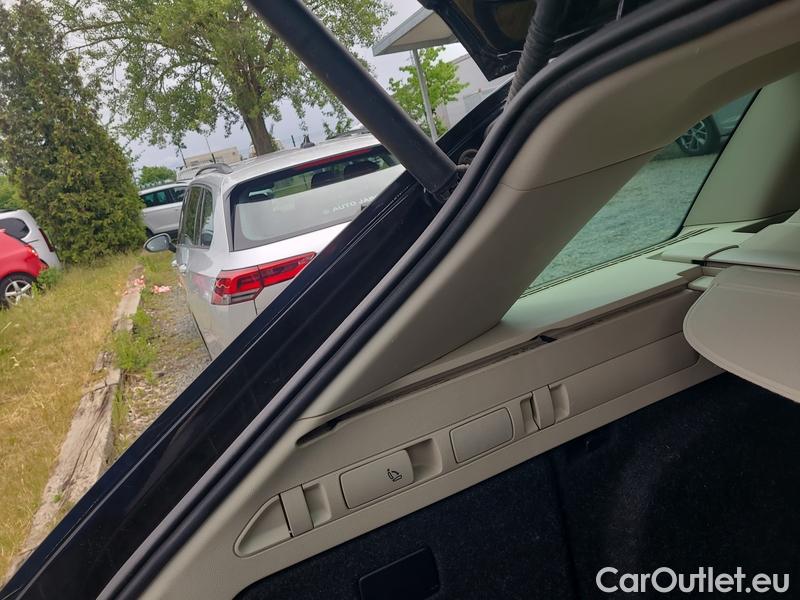  Skoda  Superb  Combi (3V5)(2015) Sup.C.FL2.0TDI 110 L&K AT #22