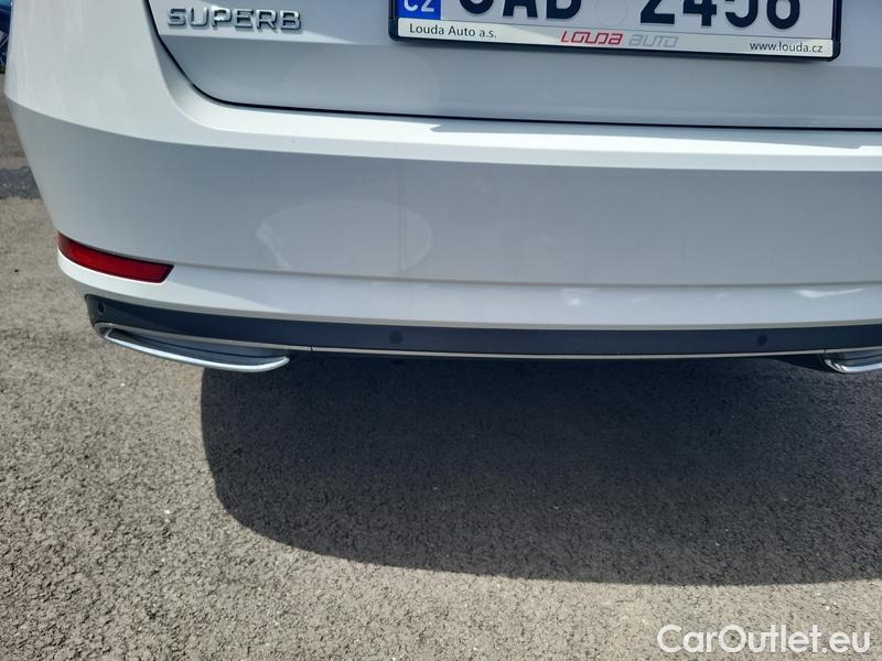  Skoda  Superb  Combi (N25) (2023) Supe.2.0TDI 147 L&K 4x4 Aut #19