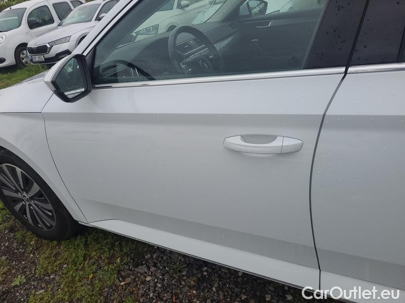  Skoda  Superb  Combi (3V5)(2015) Sup.C.FL2.0TDI 110 Style AT #8