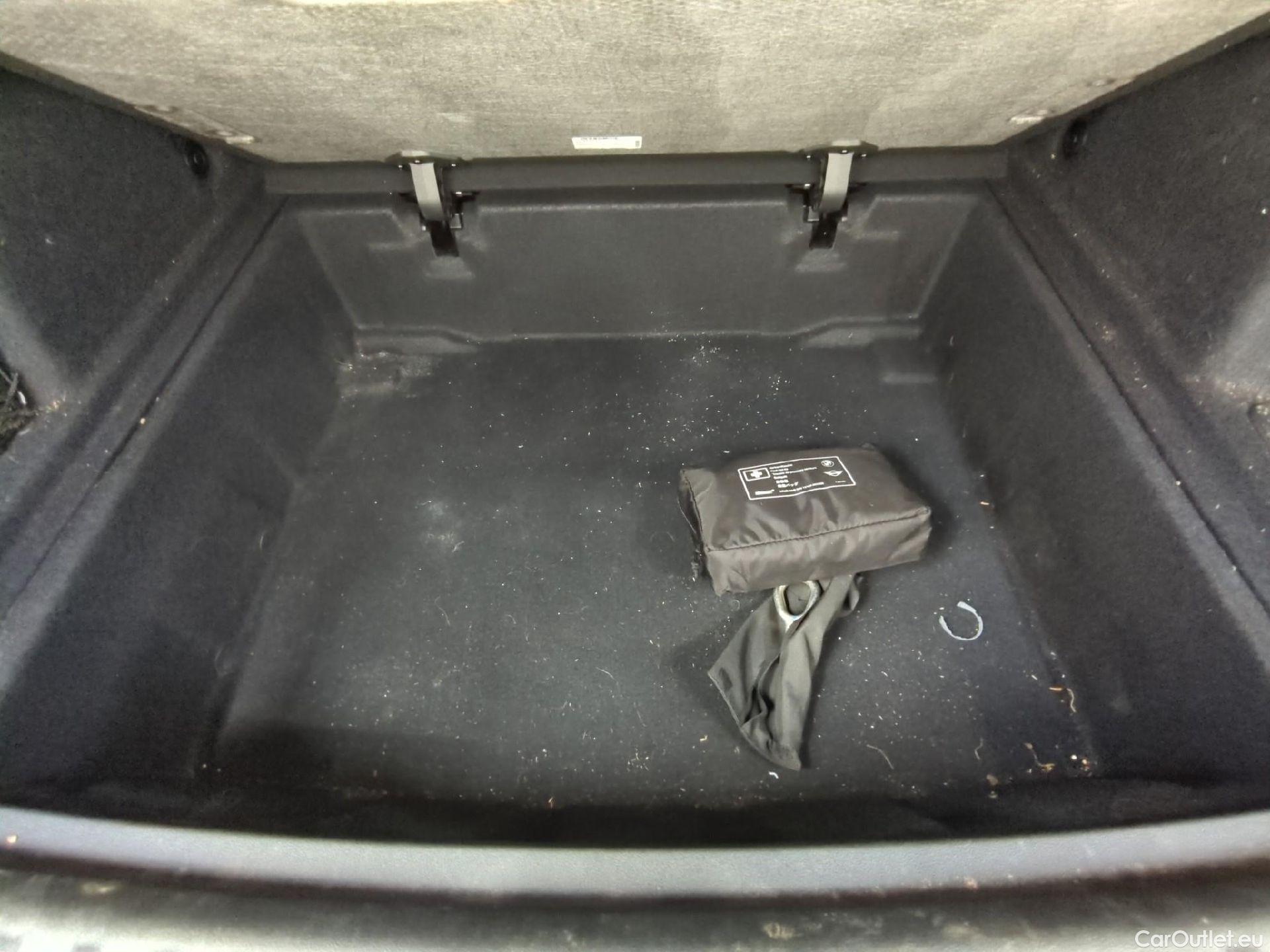 Bmw  X1 BMW  / 2022 / 5P / SUV sDrive18d M Sport DKG7 #2