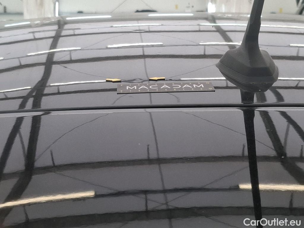  Renault  Captur RENAULT  / 2019 / 5P / SUV Business TCe 140 EDC FAP -21 #2