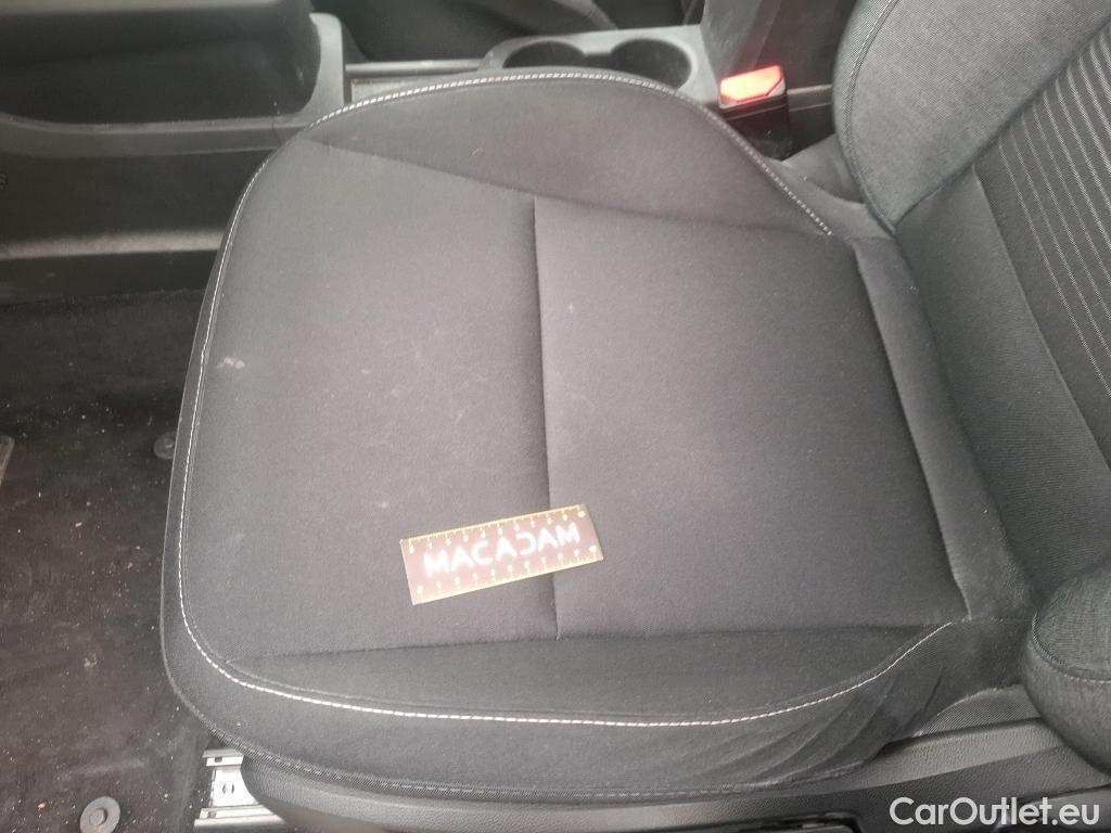  Renault  Captur RENAULT  / 2019 / 5P / SUV Business TCe 140 EDC FAP -21 #74