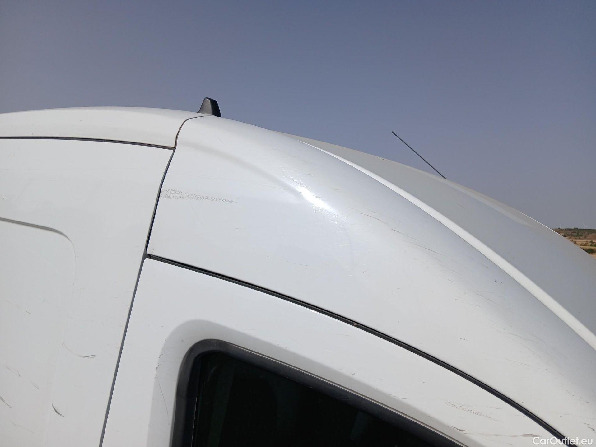  Ford  Transit FORD  / 2013 / 4P / furgón 310 96kW L2H2 Van Trend FWD MHEV #34