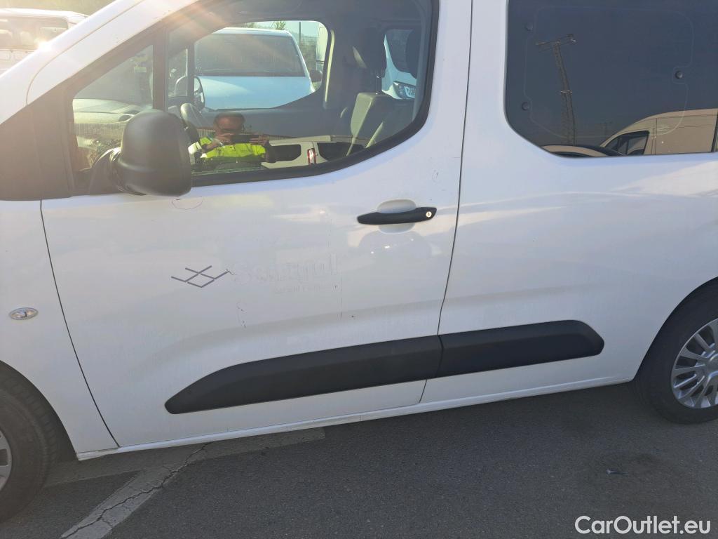  Toyota  Proace TOYOTA  City / 2020 / 4P / combi 1.5D 75kW (100CV) GX L1 (CX) #28