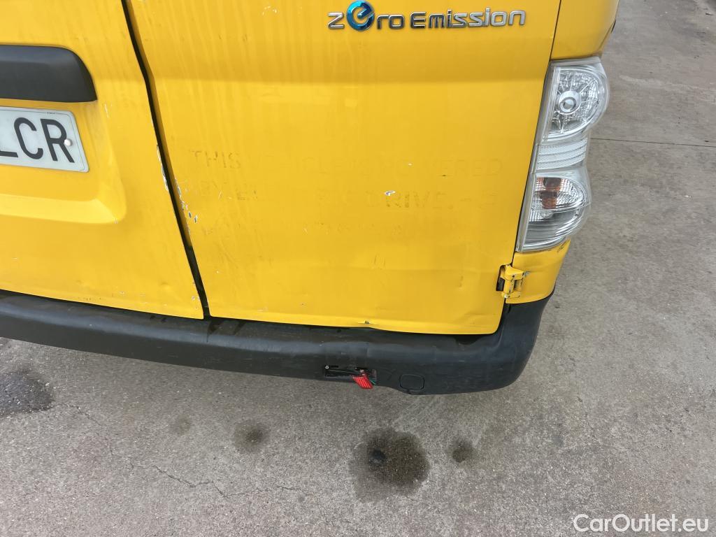  Nissan  NV200 NISSAN e- / 2009 / 4P / furgón Furgón 4p 40 kWh PROFESIONAL #5