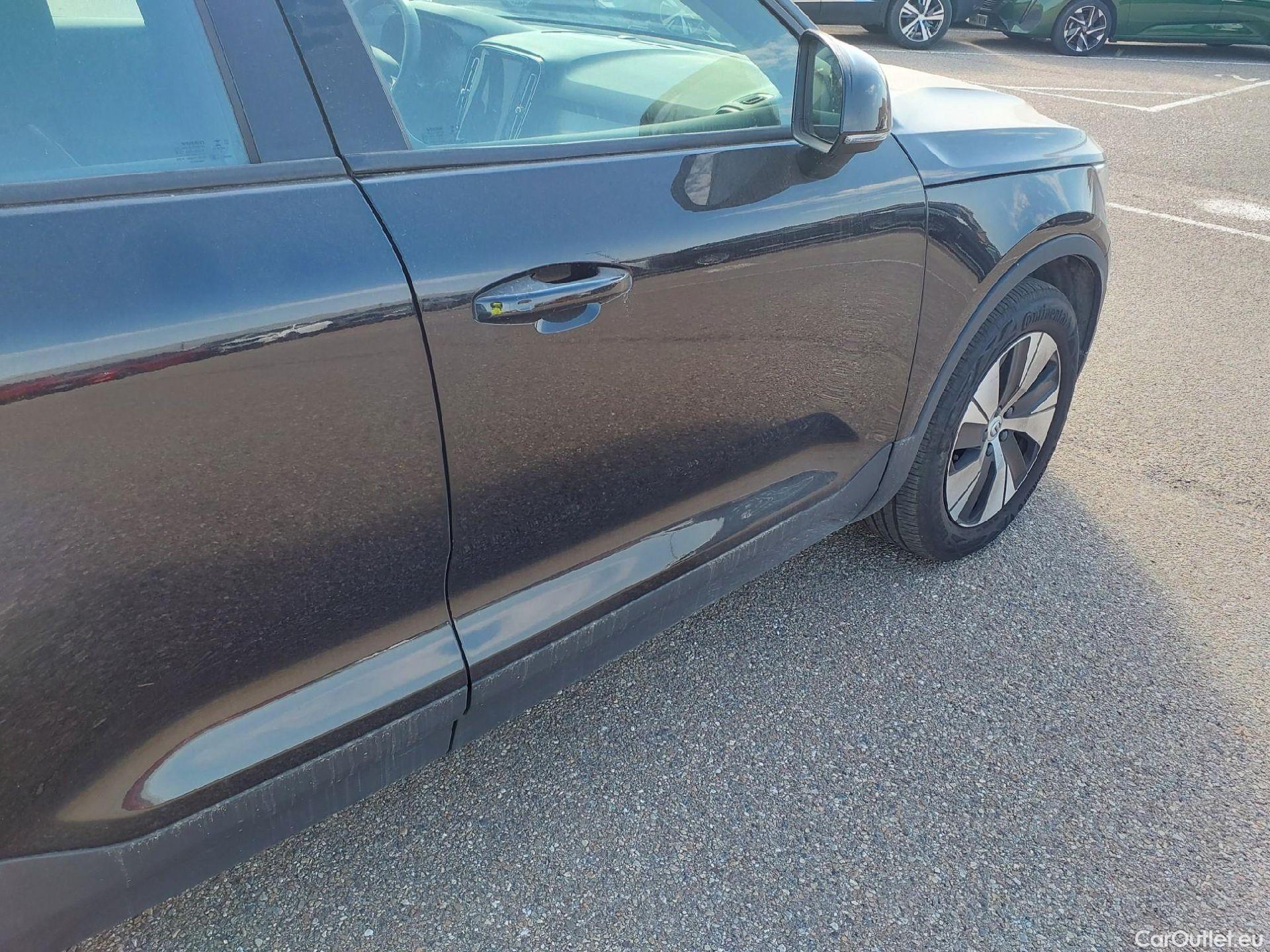  Volvo  XC 40 VOLVO XC40 / 2017 / 5P / todoterreno 2.0 B3 G Momentum Pro Auto #11