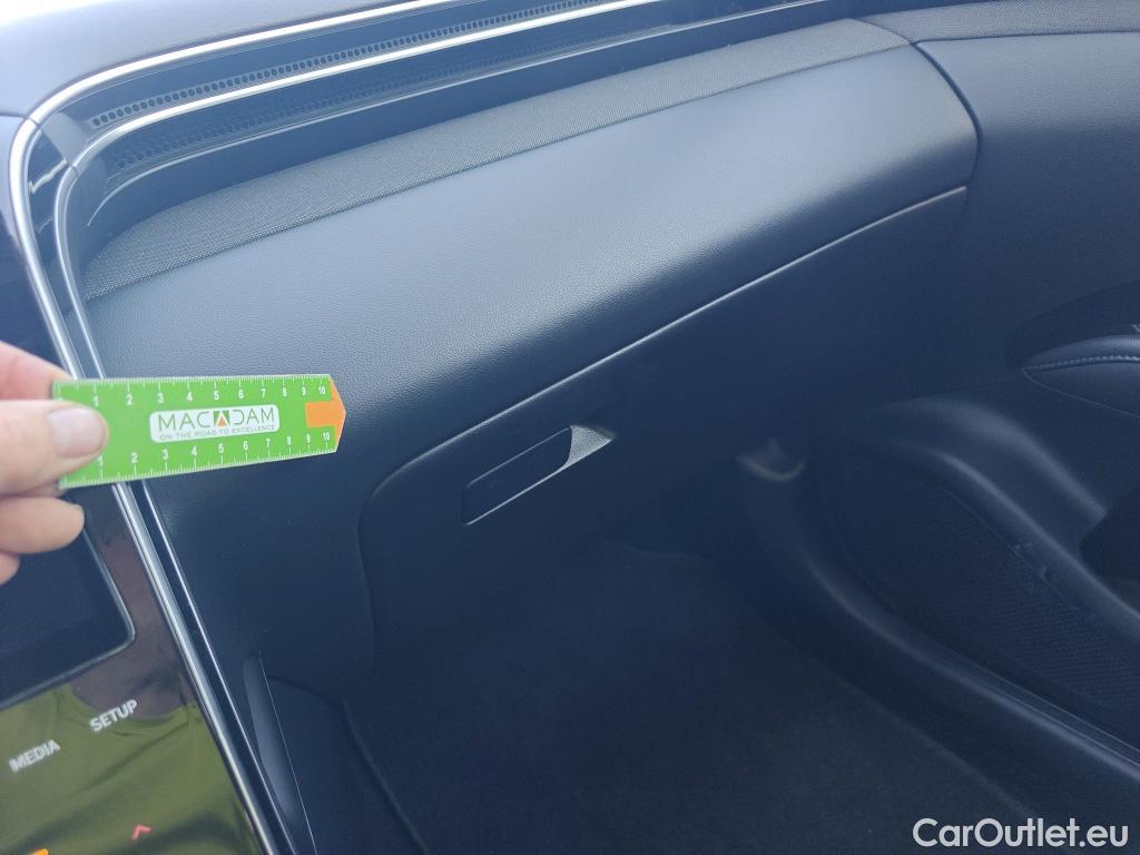  Hyundai  Tucson HYUNDAI  / 2020 / 5P / todoterreno 1.6 CRDI 100kW (136CV) 48V Style DCT 4x4 #9