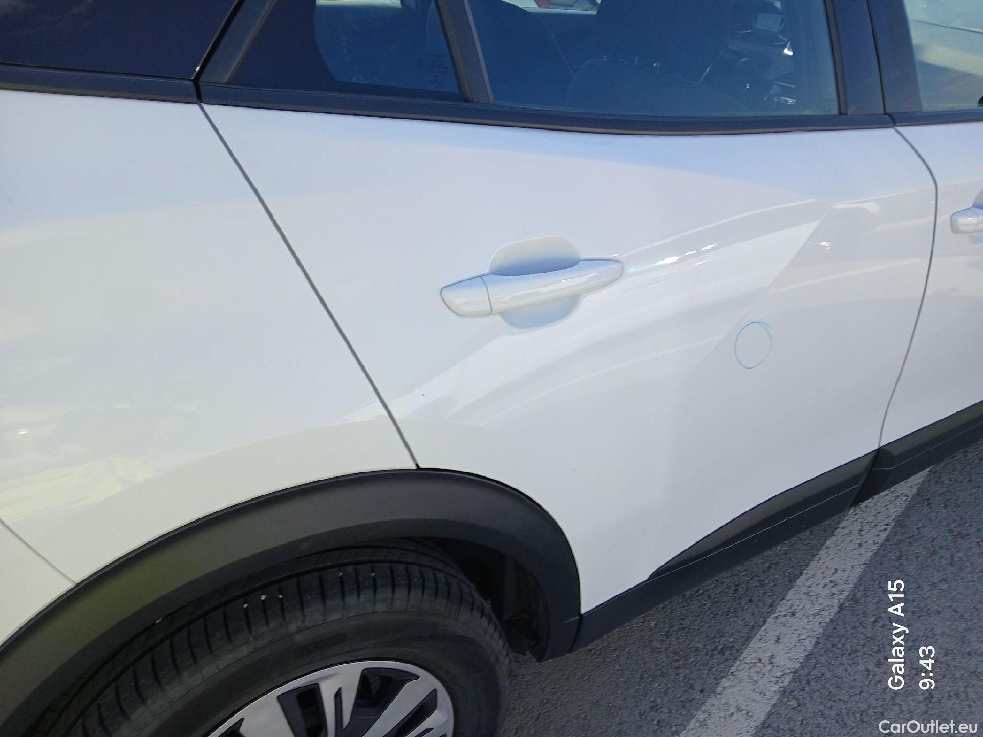  Peugeot  2008 PEUGEOT  / 2019 / 5P / todoterreno Active BlueHDI 81kW (110CV) #13