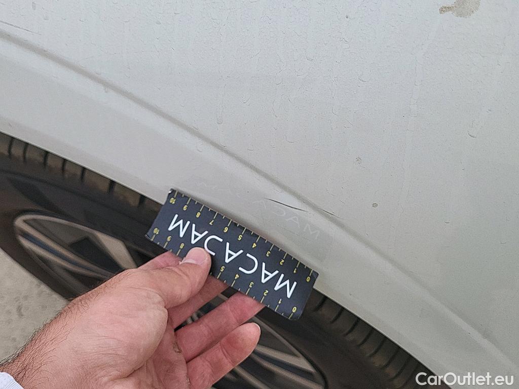  Volvo  XC60 VOLVO  / 2017 / 5P / todoterreno 2.0 B4 D Momentum Pro Auto #21